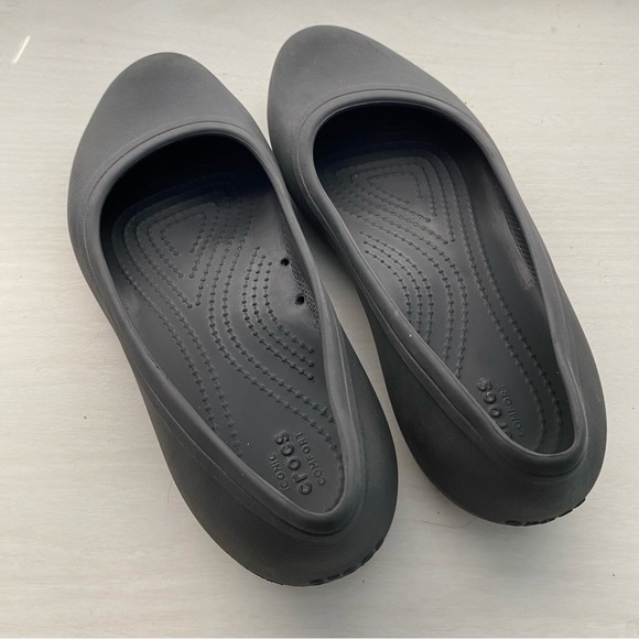 Crocs Marnie Slip On Flats - Picture 2 of 6